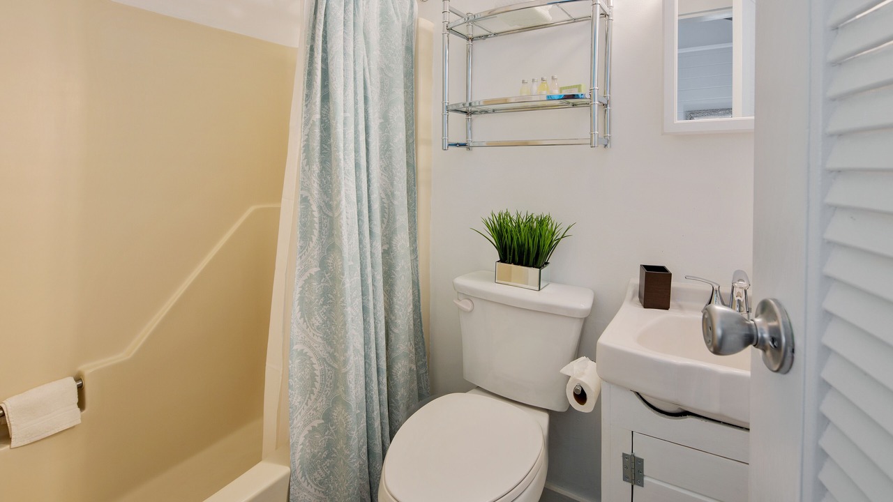Photo of Bathroom in Key West Historic District