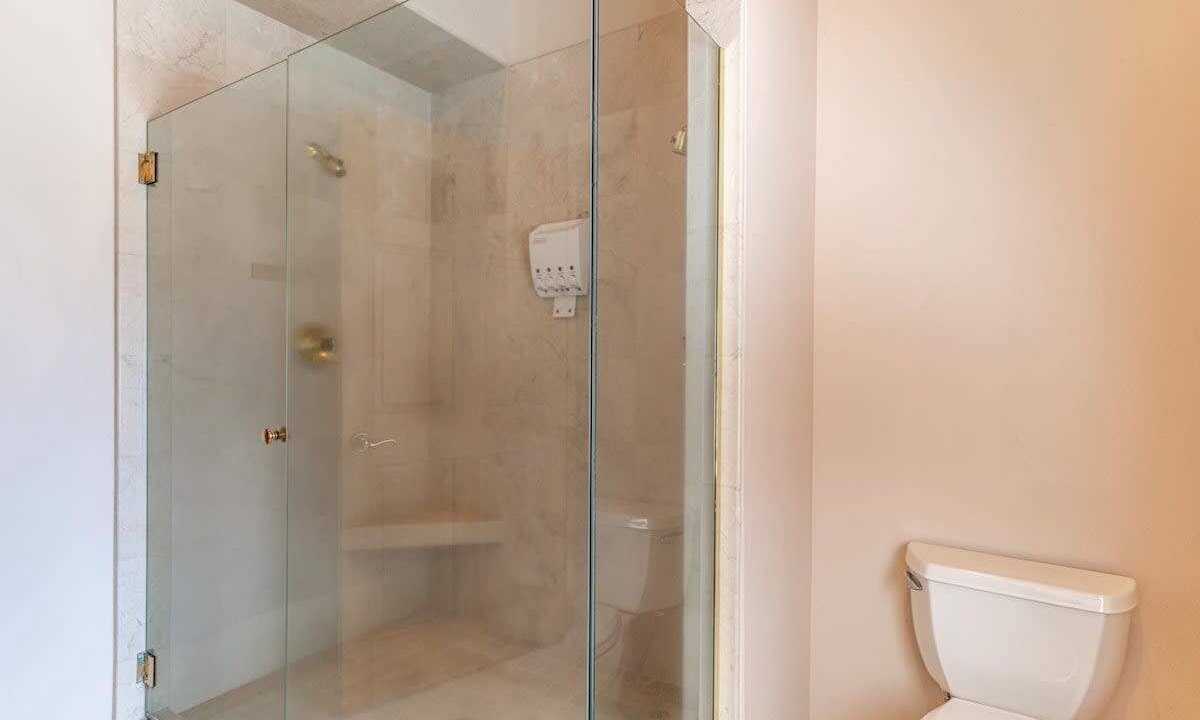 Photo of Bathroom in Oregon Water Wonderland