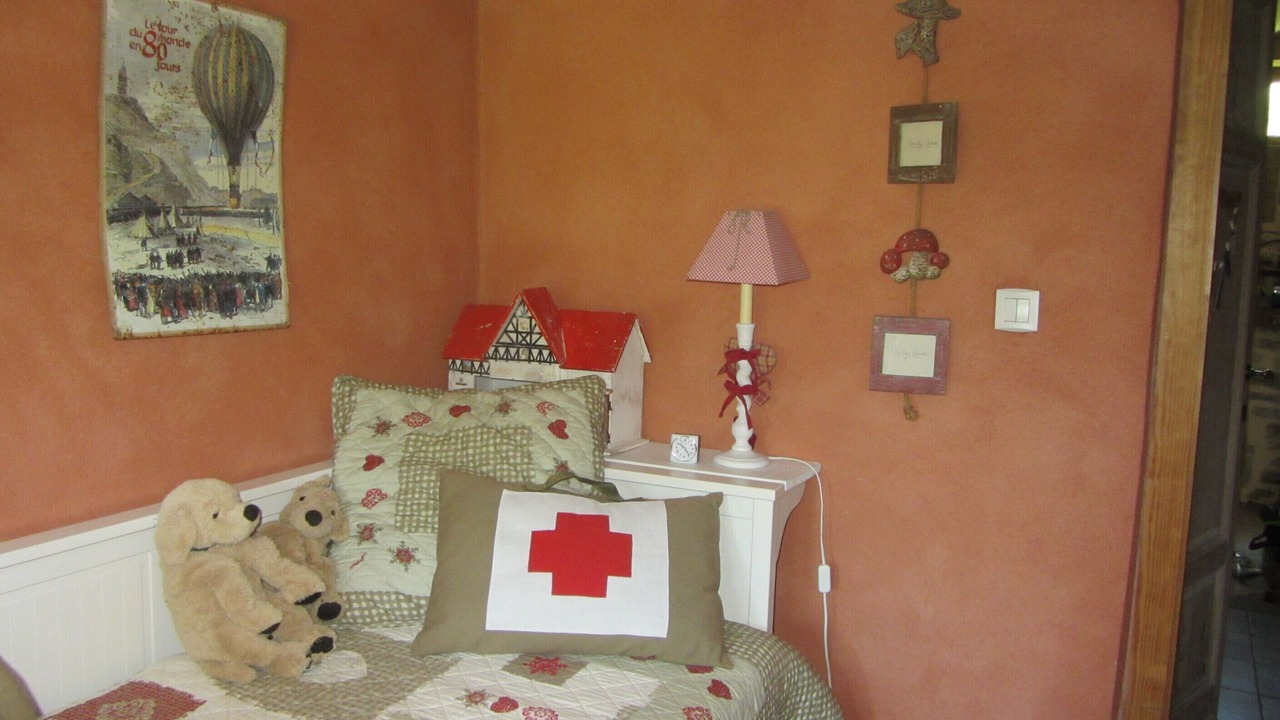 Photo of Bedroom in Saint-Gervais-sur-Couches