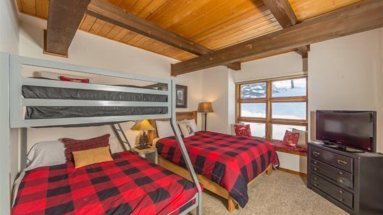 Photo of Bedroom in Big Sky