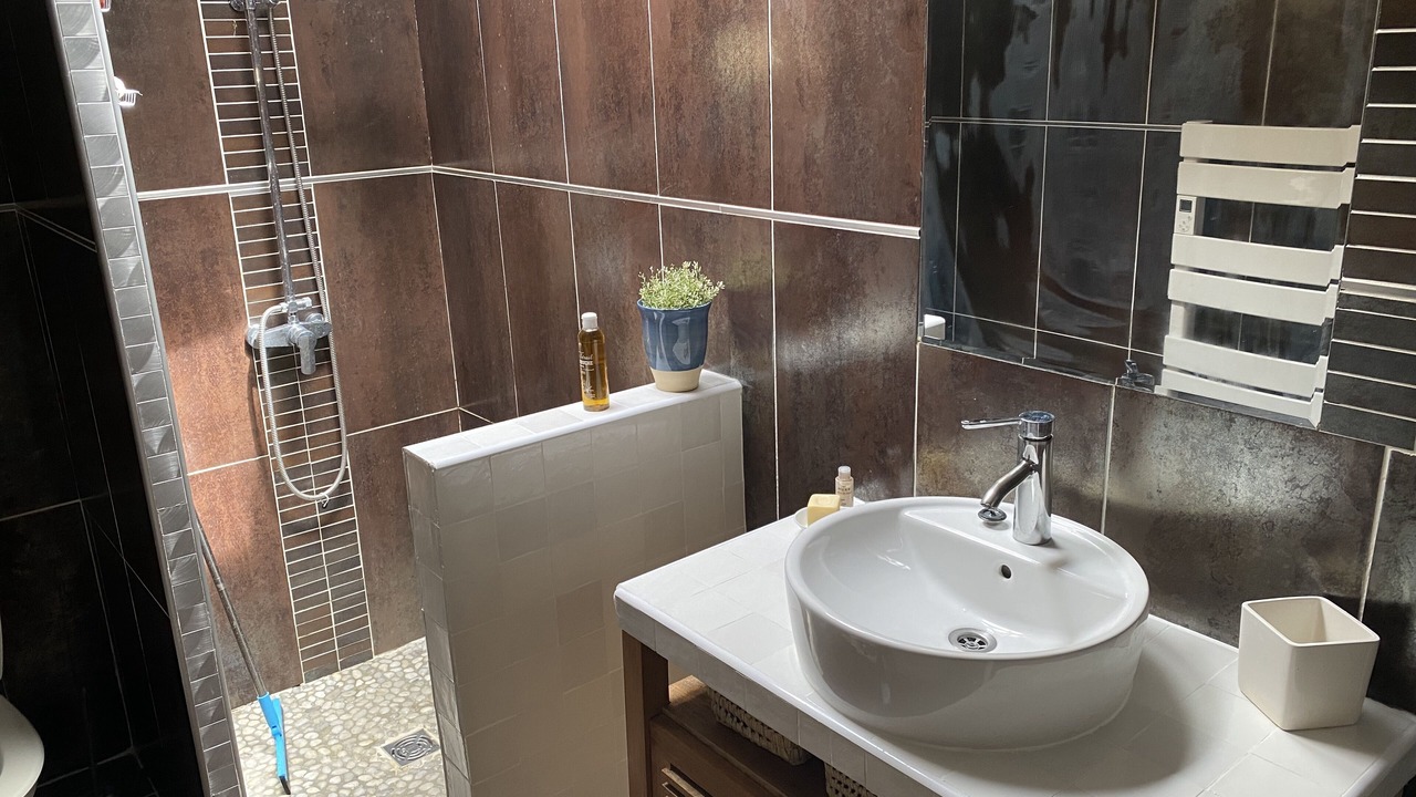 Photo of Bathroom in Niolon