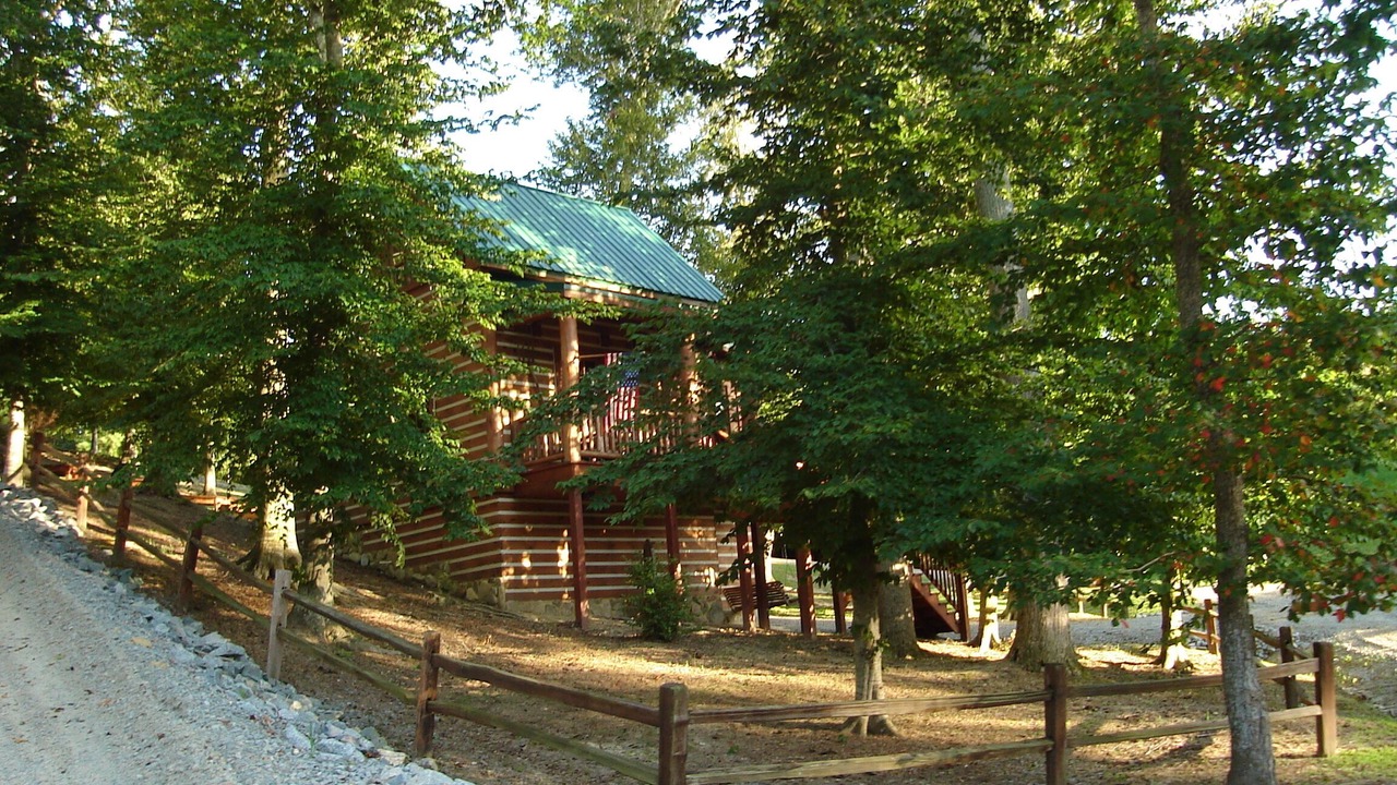 Photo of Outdoor in Whites