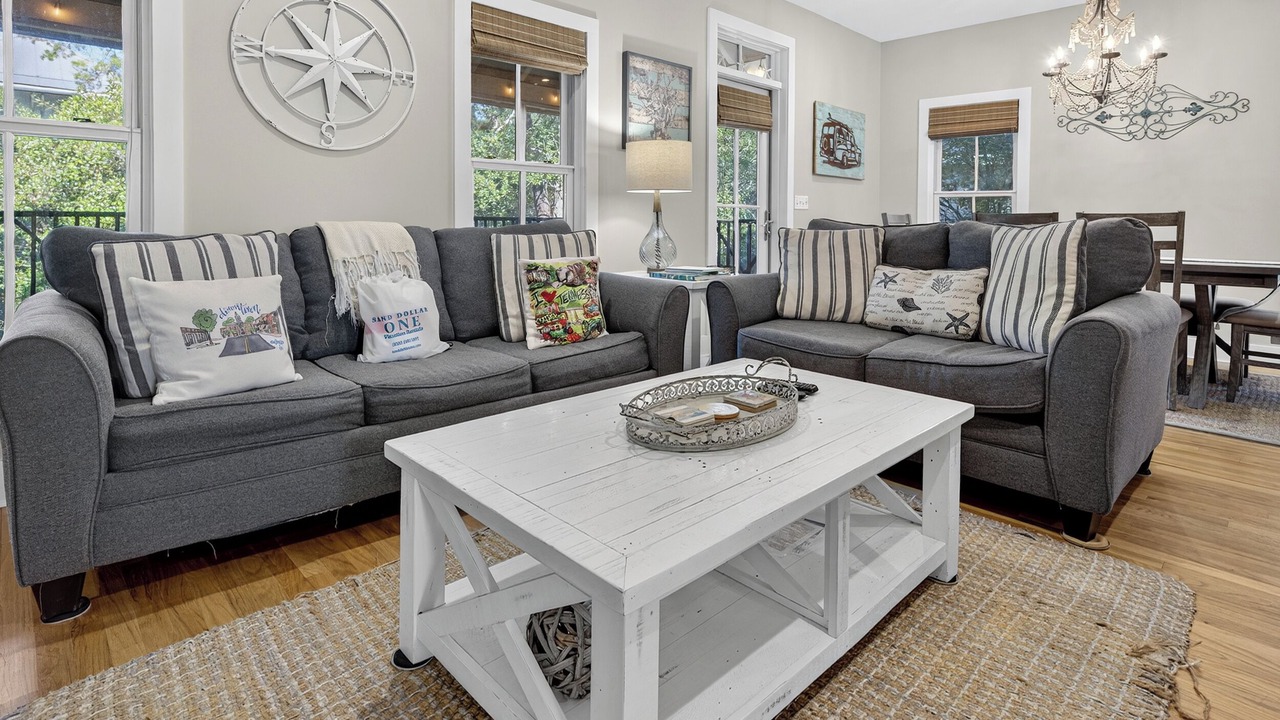 Photo of Livingroom in Seacrest