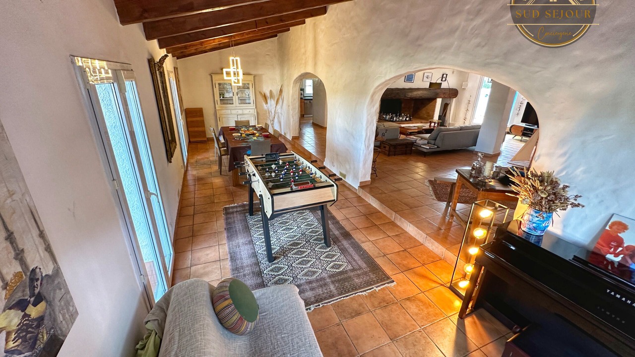 Photo of Livingroom in Bompas