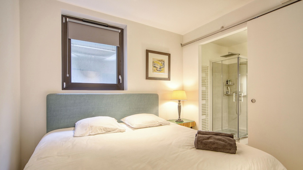 Photo of Bedroom in Issy-les-Moulineaux