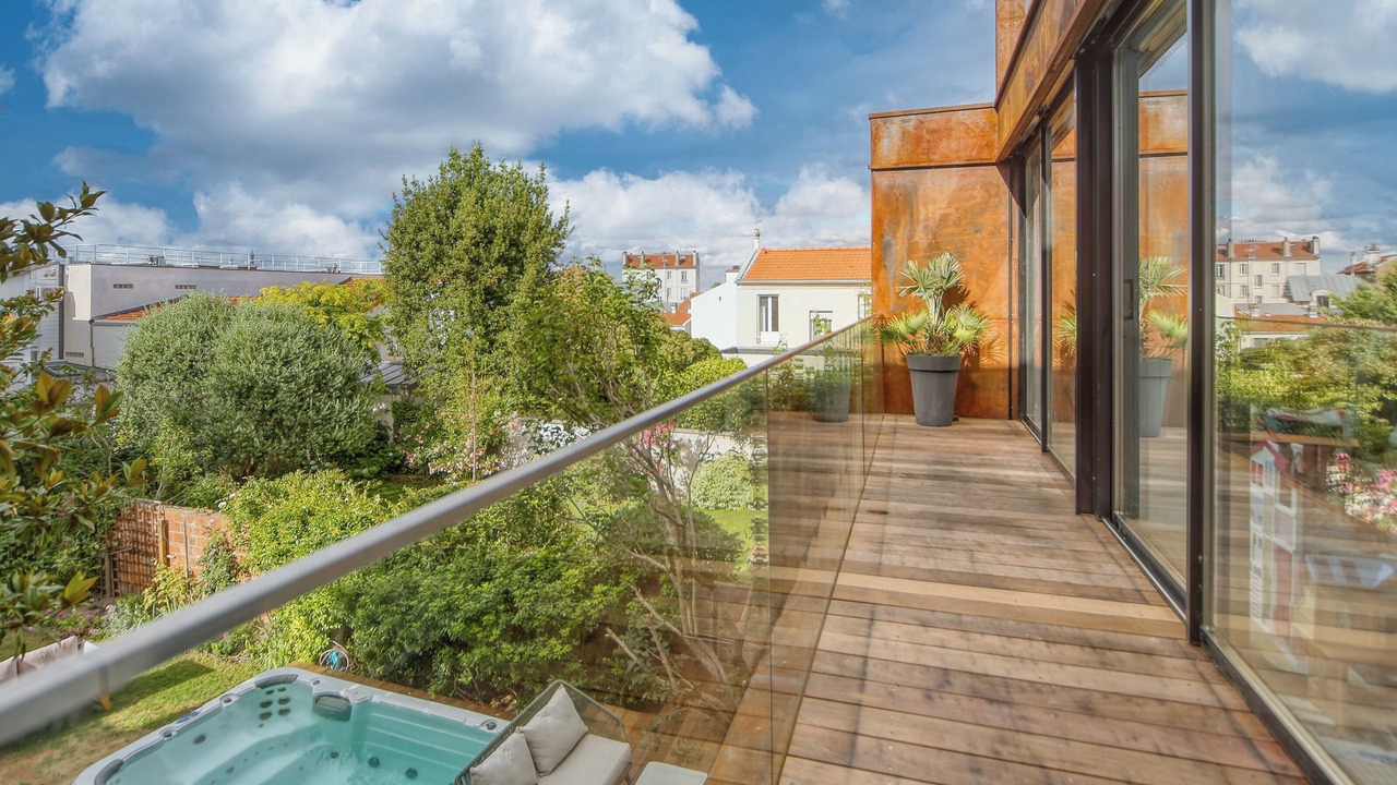 Photo of Outdoor in Issy-les-Moulineaux
