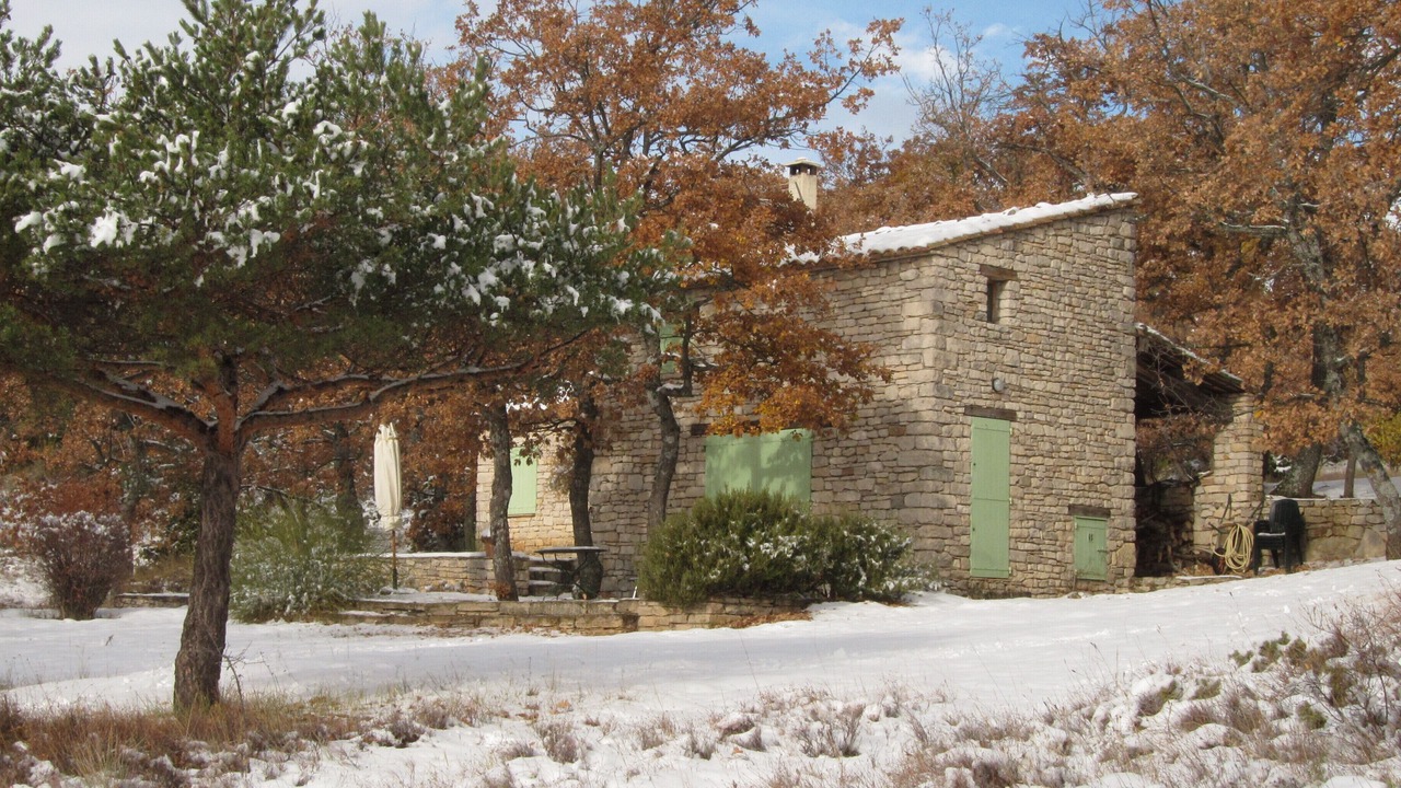 Photo of Outdoor in Sainte-Croix-a-Lauze
