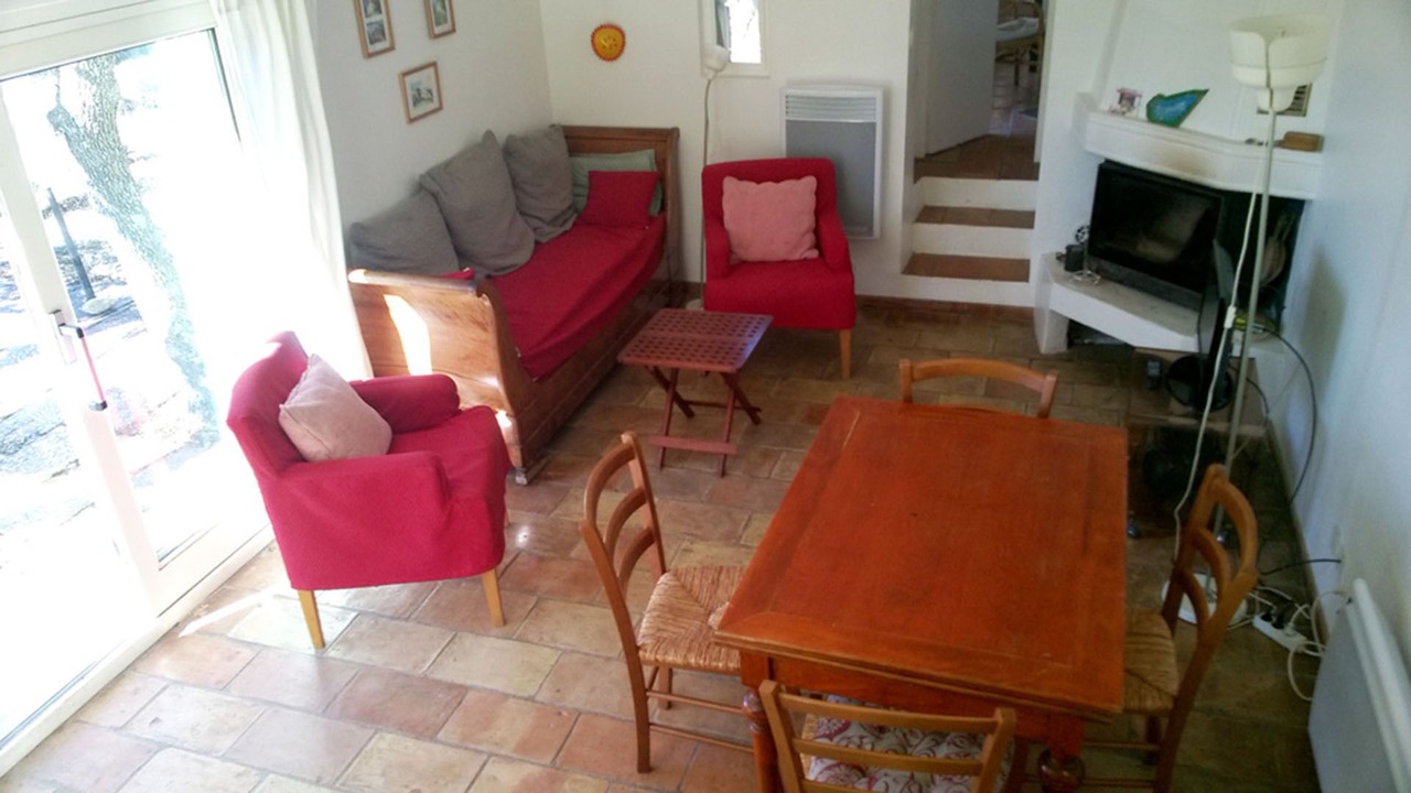 Photo of Livingroom in Sainte-Croix-a-Lauze
