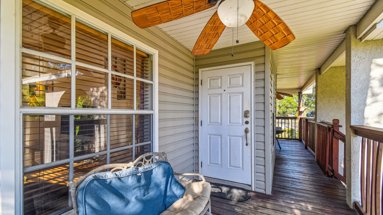 Photo of Patio Balcony in Town 'n' Country