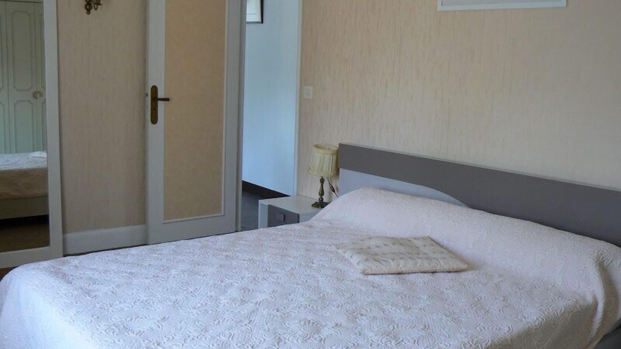 Photo of Bedroom in Le Vey