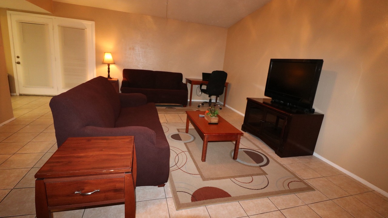 Photo of Livingroom in Quail Valley