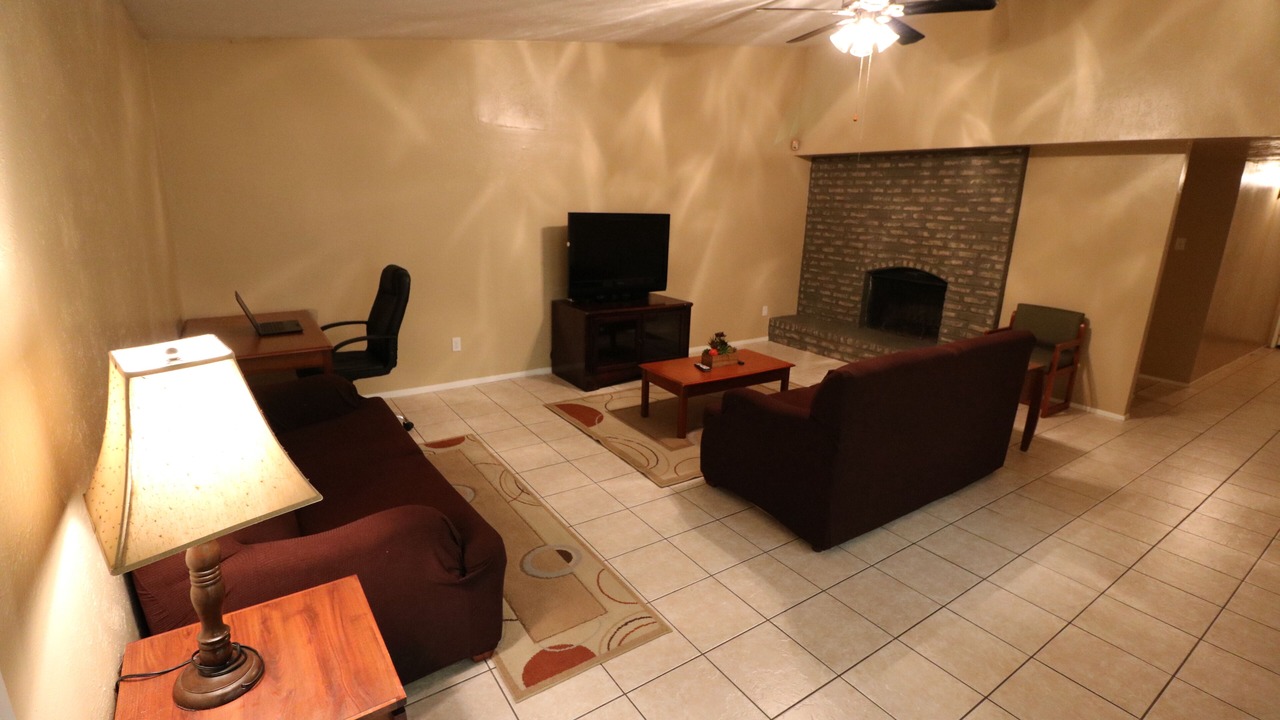 Photo of Livingroom in Quail Valley