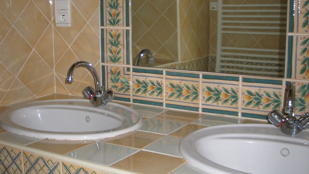 Photo of Bathroom in Tayrac