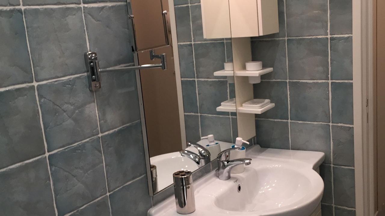 Photo of Bathroom in Menton