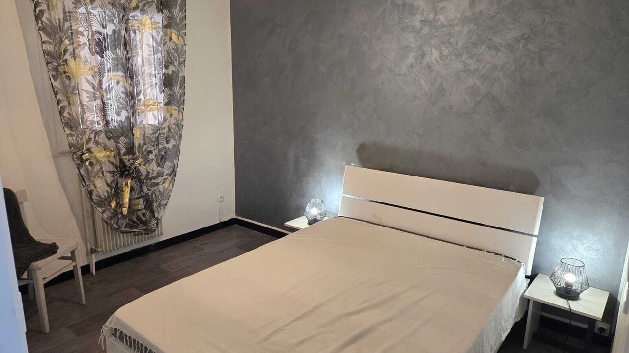 Photo of Bedroom in La Jetee