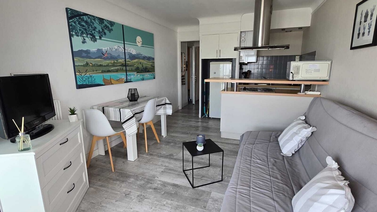 Photo of Livingroom in La Jetee