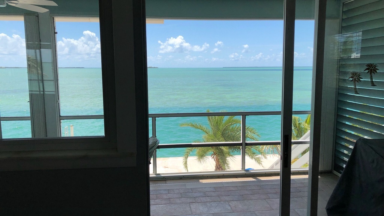 Photo of Bedroom in Summerland Key