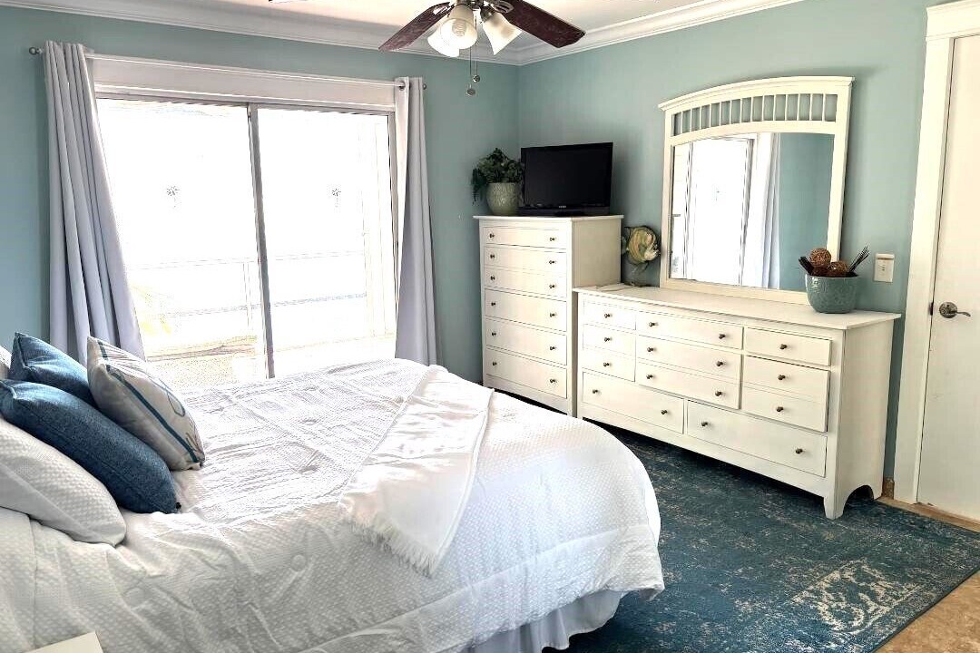 Photo of Bedroom in Summerland Key