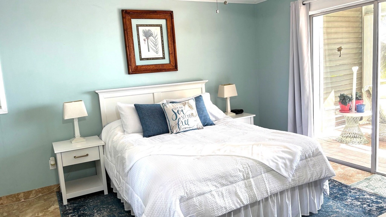 Photo of Bedroom in Summerland Key