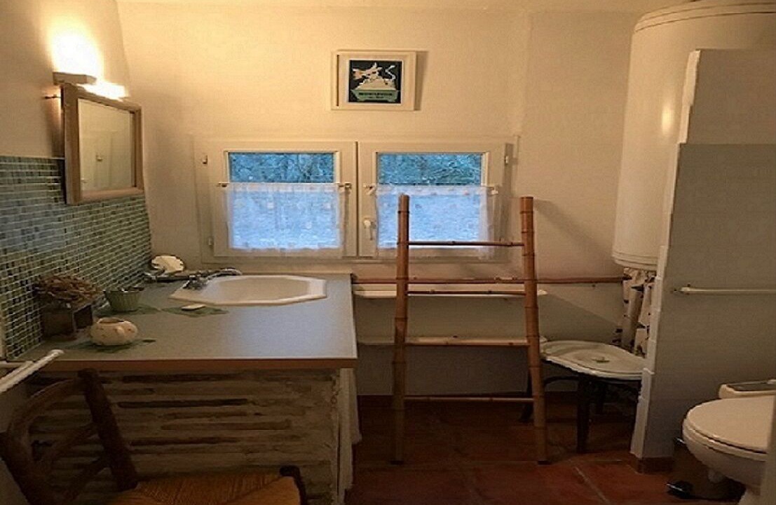 Photo of Bathroom in Mailleres