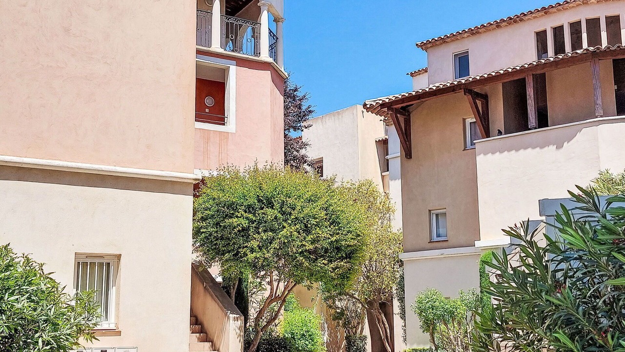 Photo of Patio Balcony in Six-Fours-les-Plages