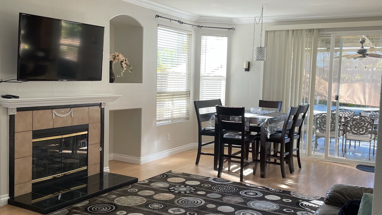 Photo of Livingroom in Temecula