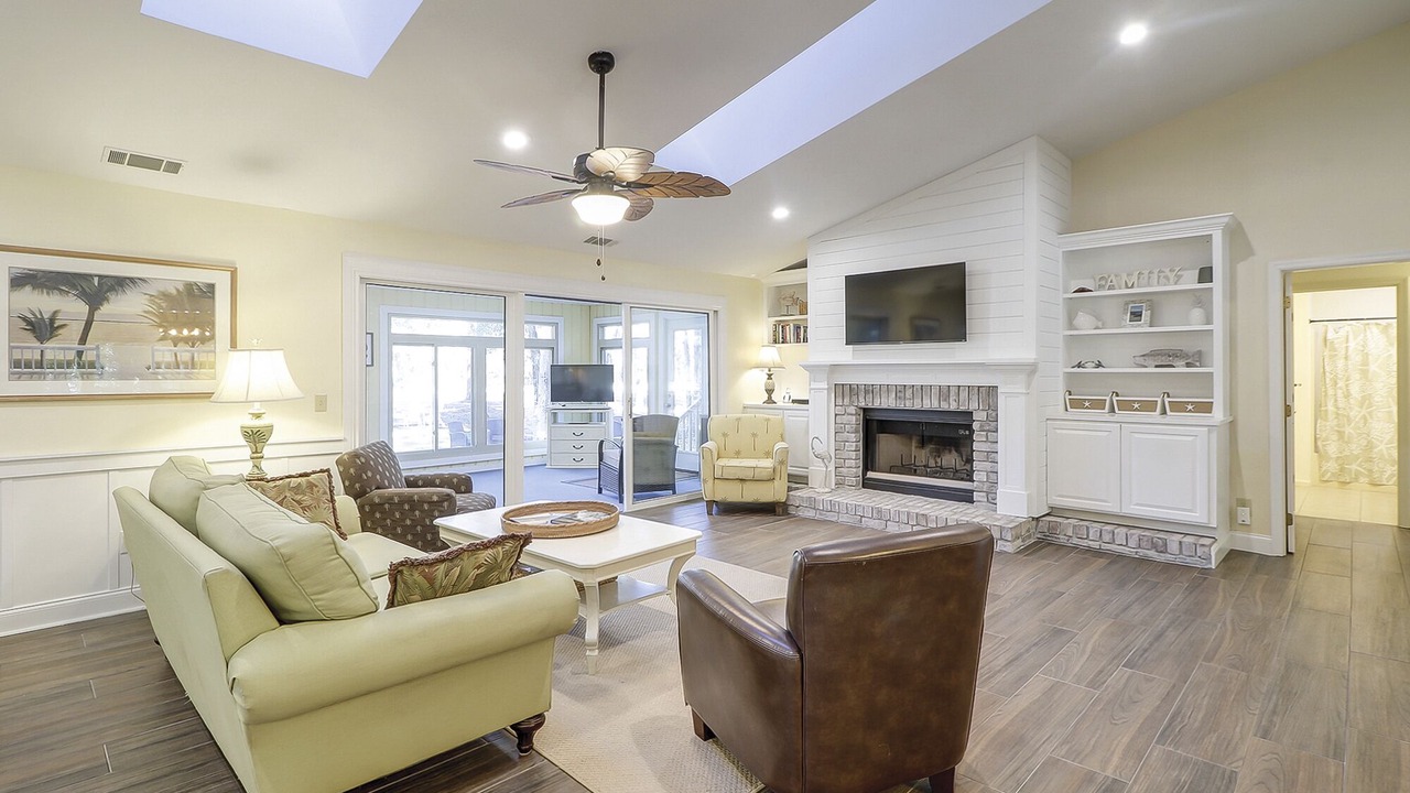 Photo of Livingroom in Shipyard Plantation