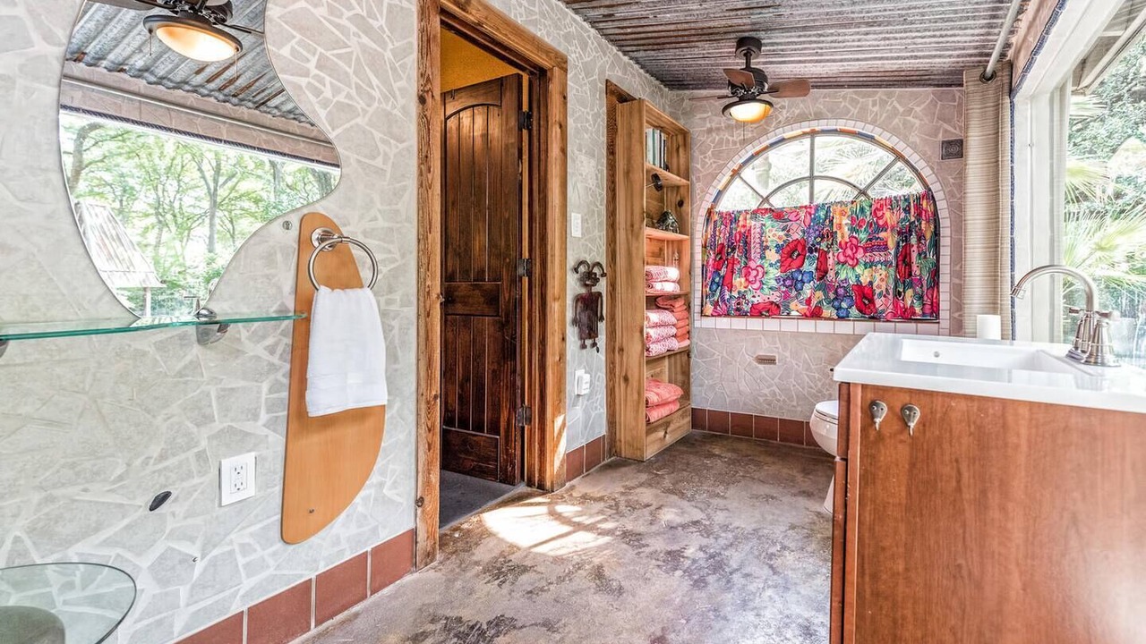 Photo of Bathroom in North Waco