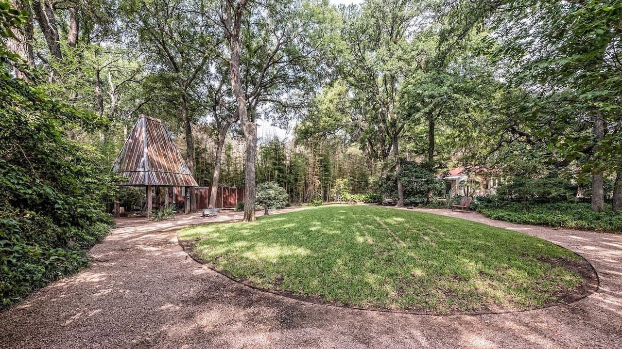 Photo of Outdoor in North Waco