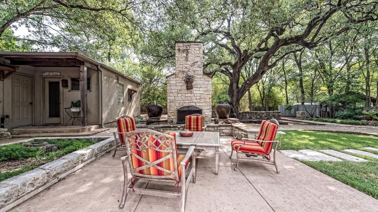 Photo of Livingroom in North Waco