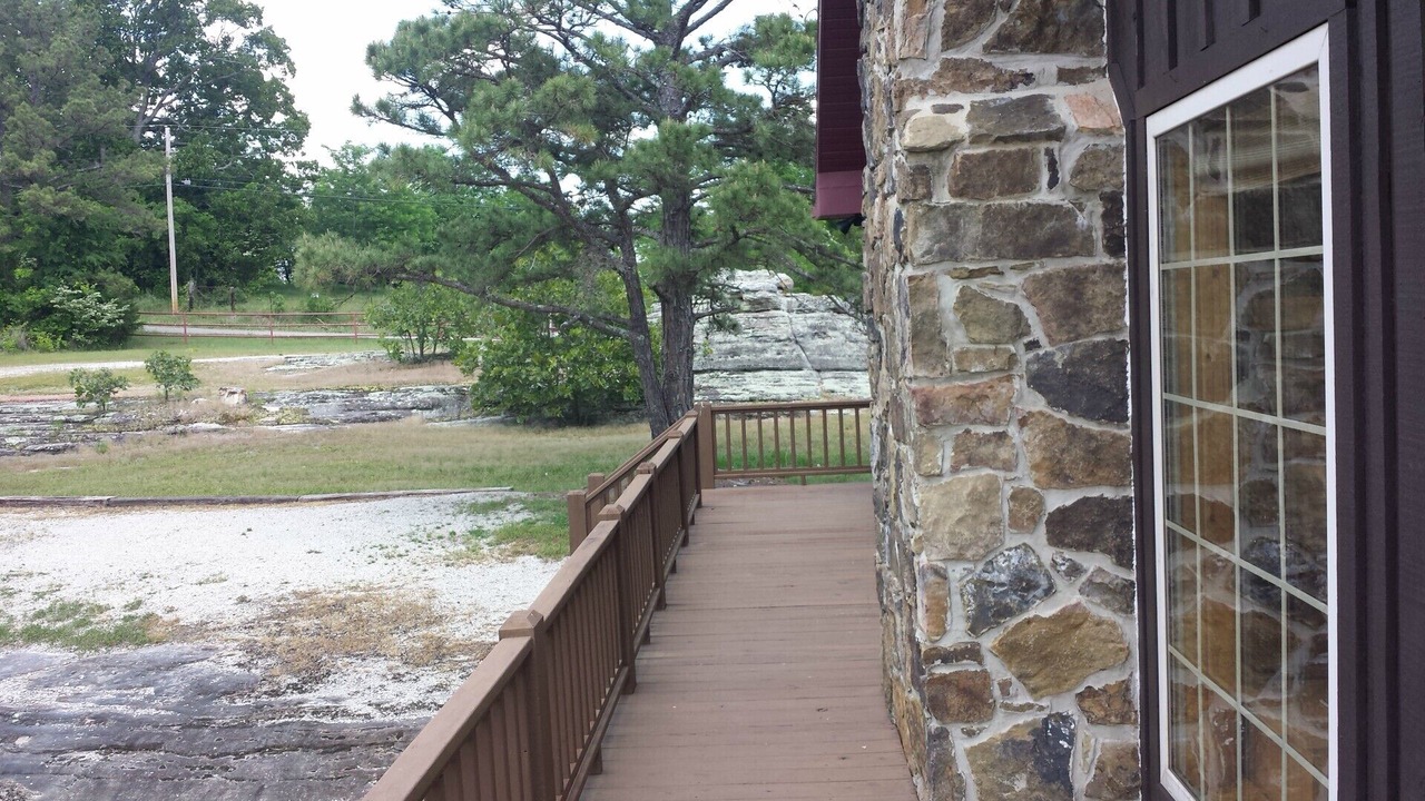 Photo of Patio Balcony in Calico Rock