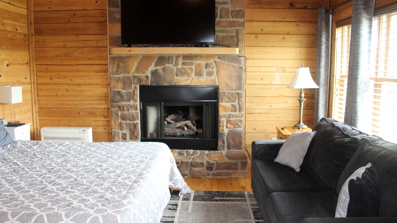 Photo of Bedroom in Lee's Summit