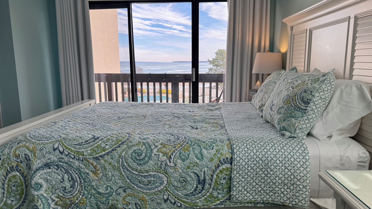 Photo of Bedroom in Port Clinton