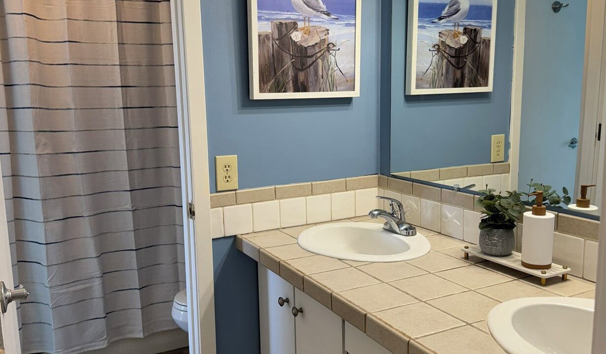 Photo of Bathroom in Port Clinton