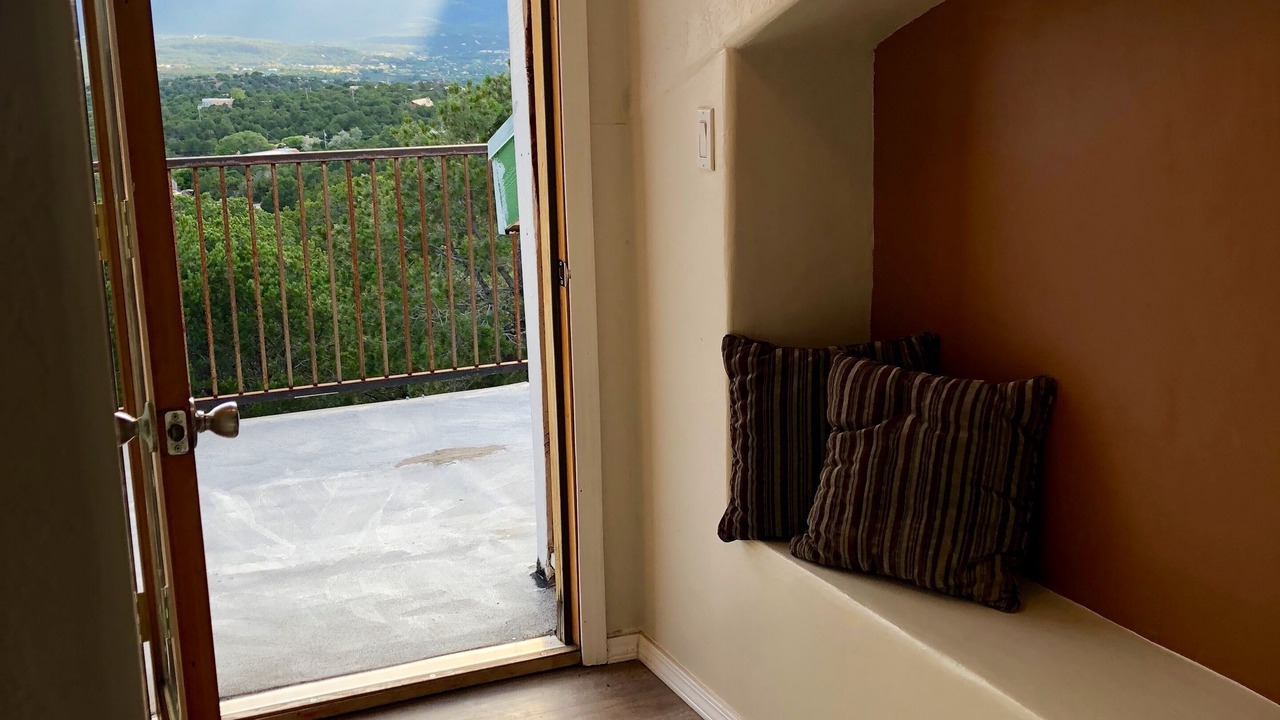 Photo of Patio Balcony in Sandia Knolls