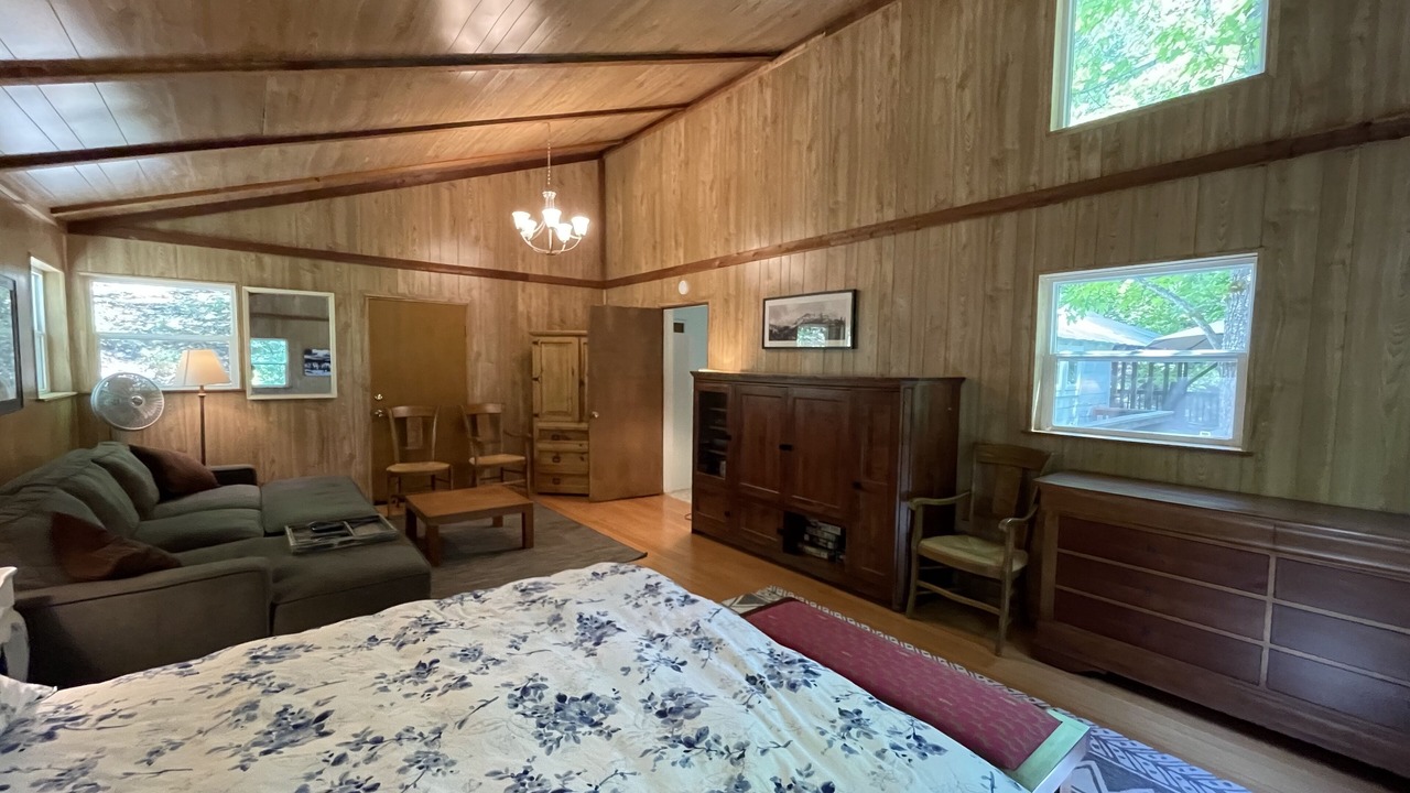Photo of Bedroom in Sierra City
