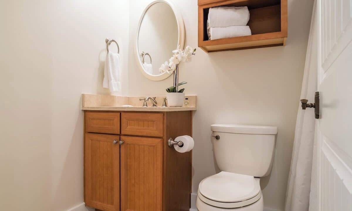 Photo of Bathroom in Seacrest
