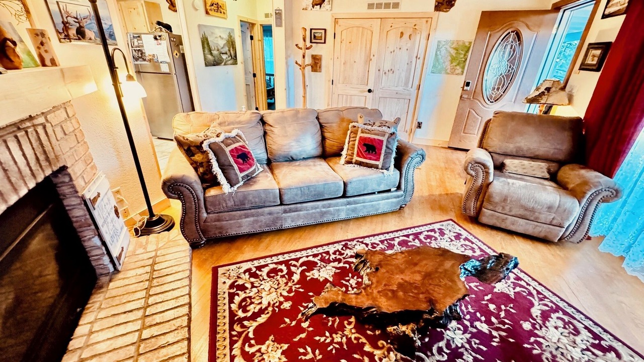 Photo of Livingroom in Estes Park
