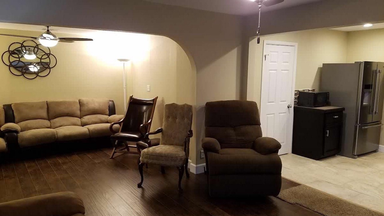 Photo of Livingroom in Alamogordo