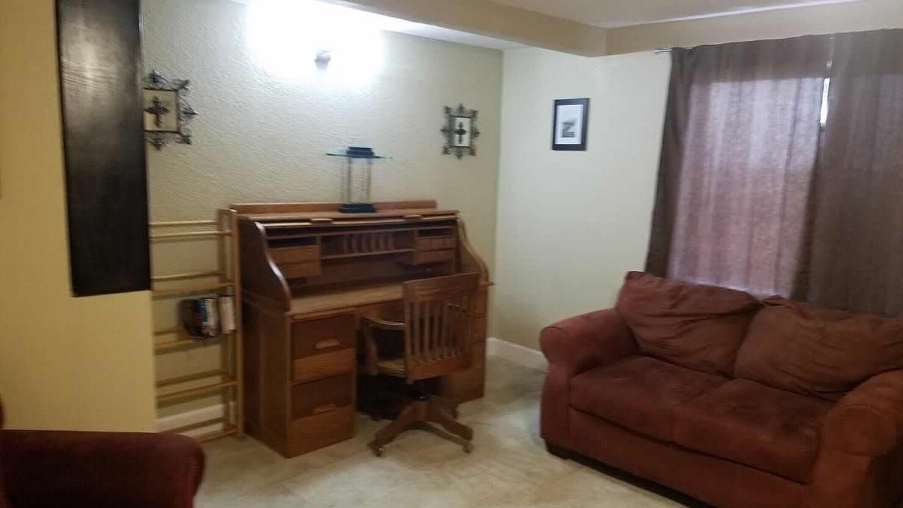 Photo of Livingroom in Alamogordo