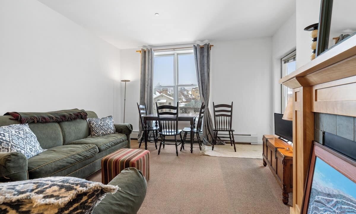 Photo of Livingroom in Stratton Mountain