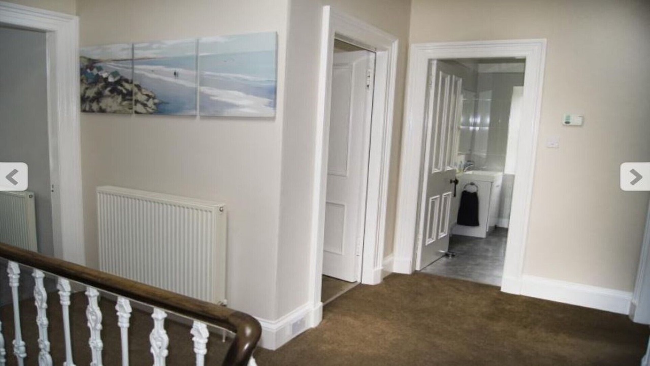 Photo of Others in Ayr