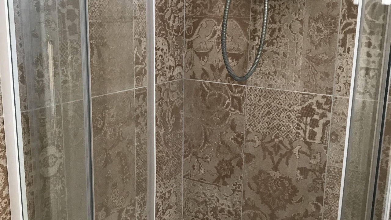 Photo of Bathroom in Arles