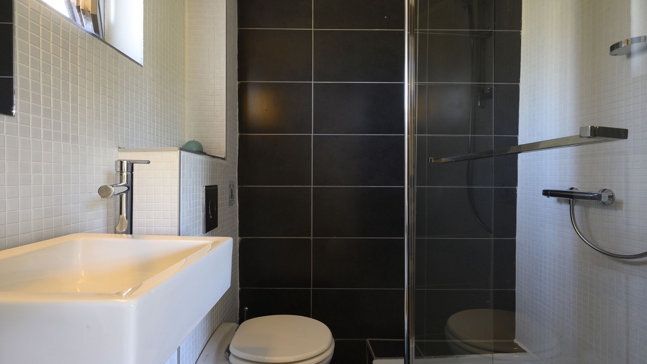 Photo of Bathroom in Bouquet