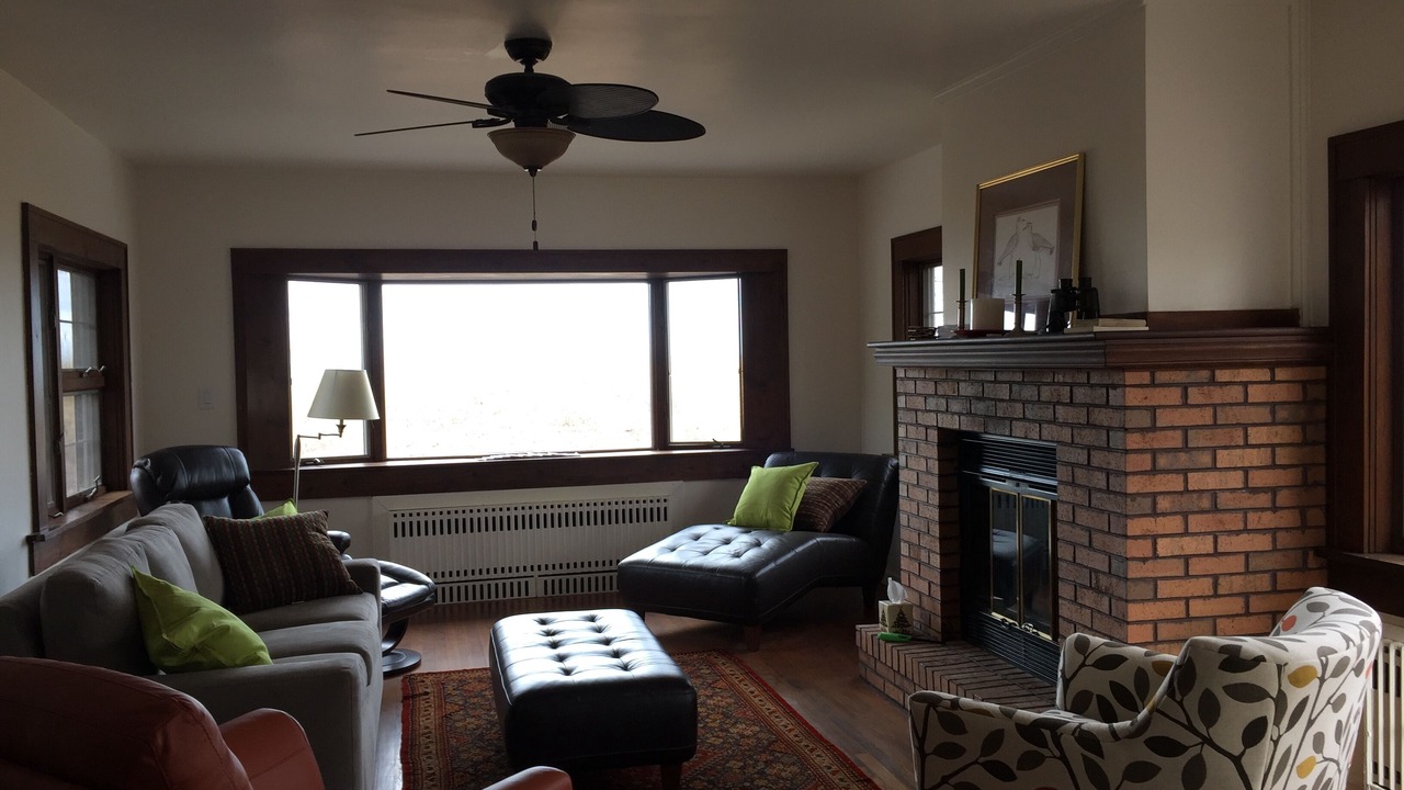 Photo of Livingroom in Miller Beach