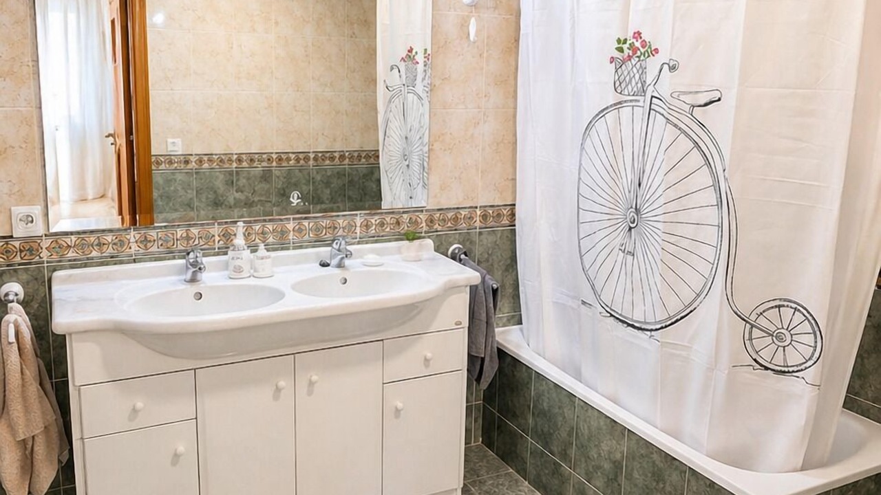 Photo of Bathroom in Benicarlo