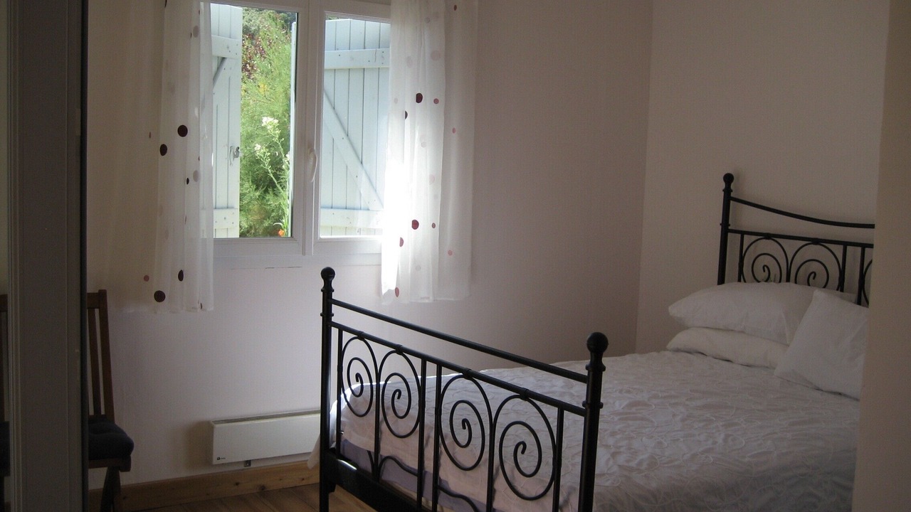 Photo of Bedroom in Beaulieu