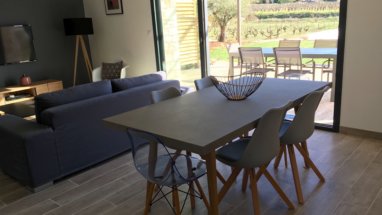 Photo of Others in Venejan