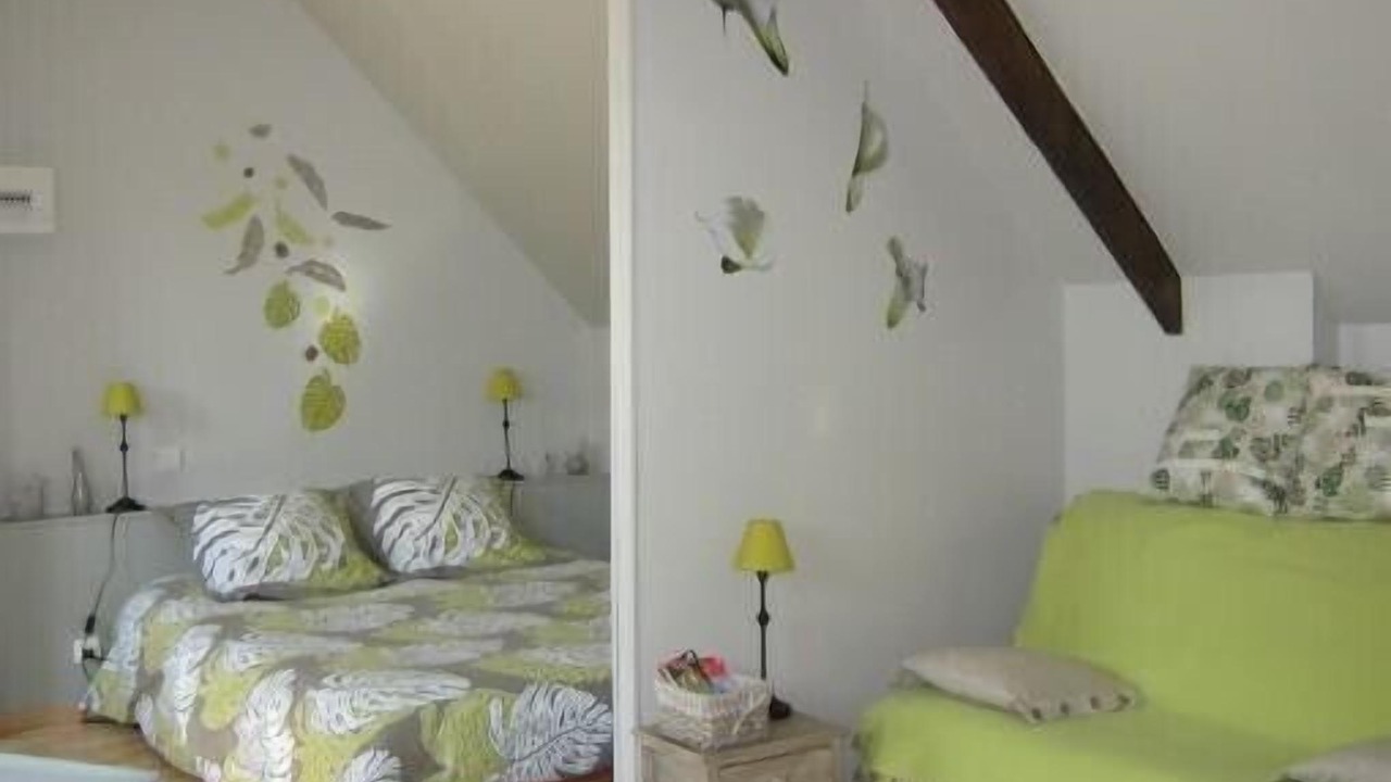 Photo of Bedroom in Saint-Paul-du-Vernay