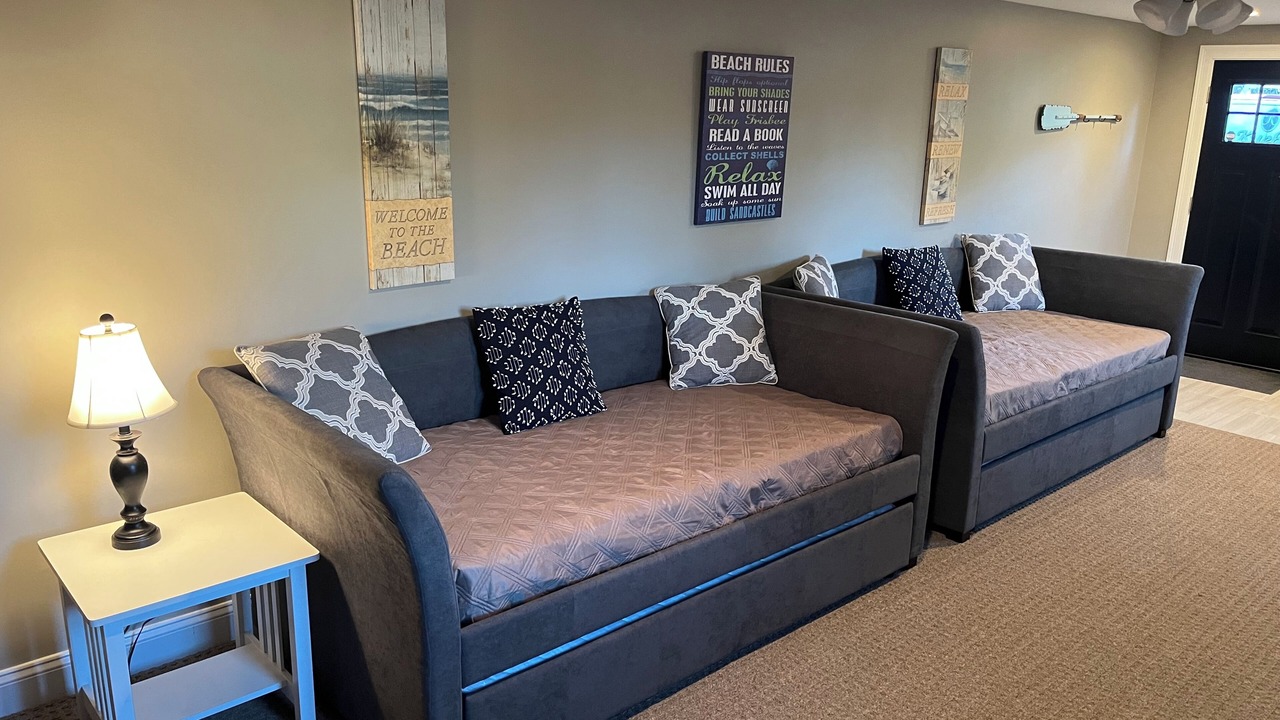 Photo of Livingroom in East Dennis